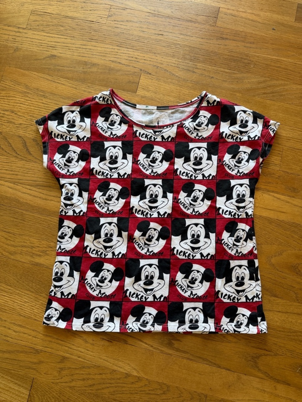 Girls Disney Child Shirt - Mickey Mouse Club Allover Print size large